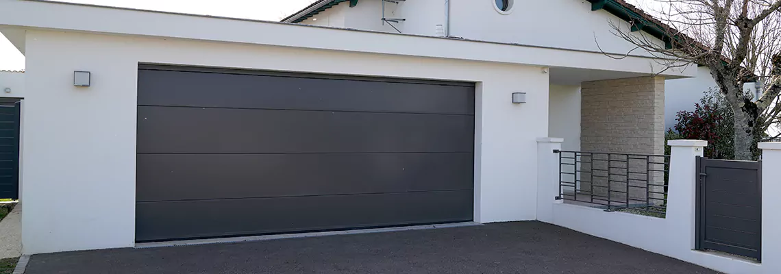 New Roll Up Garage Doors in St Petersburg